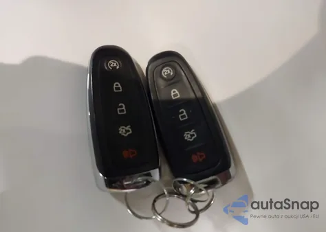 2017 Ford Escape Titanium from USA, damaged, VIN 1FMCU9J95HUF10735